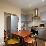 Vas\' York House