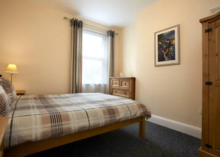 Vas\' York House